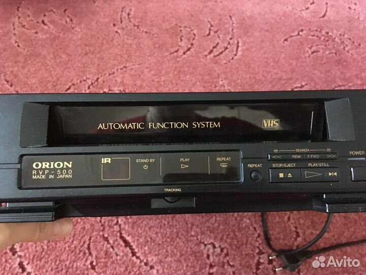 Видеомагнитофон Оrion (Япония) с пультом,шнурами
