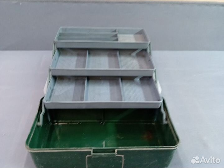 Ящик для рыболовных снастей