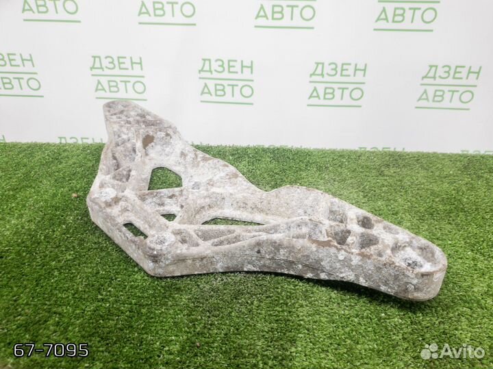 Кронштейн заднего редуктора Audi A6 C6