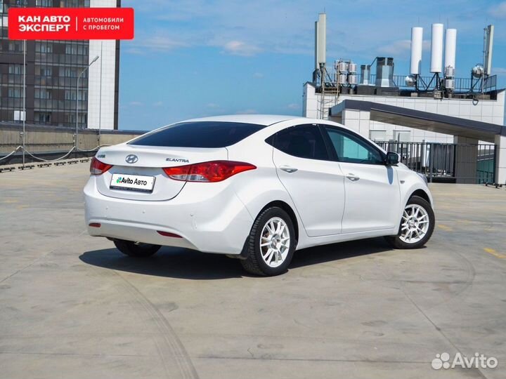 Hyundai Elantra 1.6 AT, 2013, 136 695 км