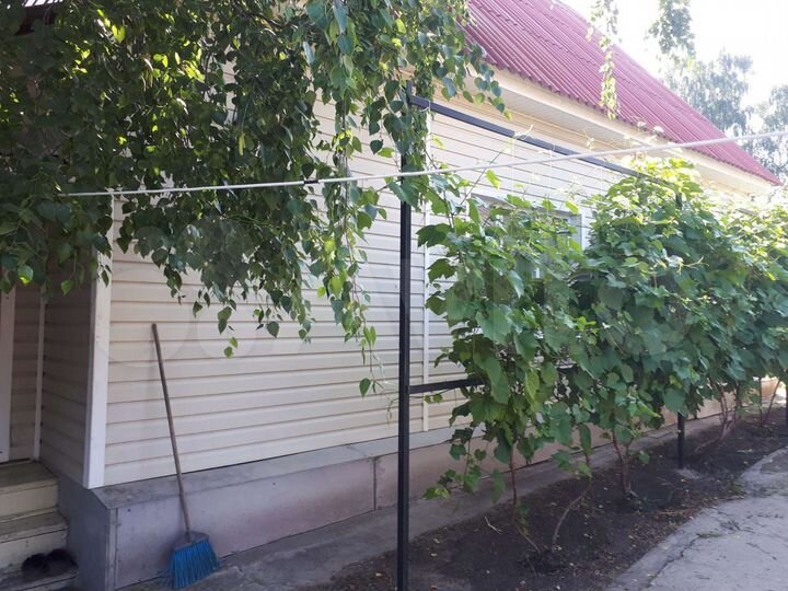 Дом 50 м² на участке 11 сот.