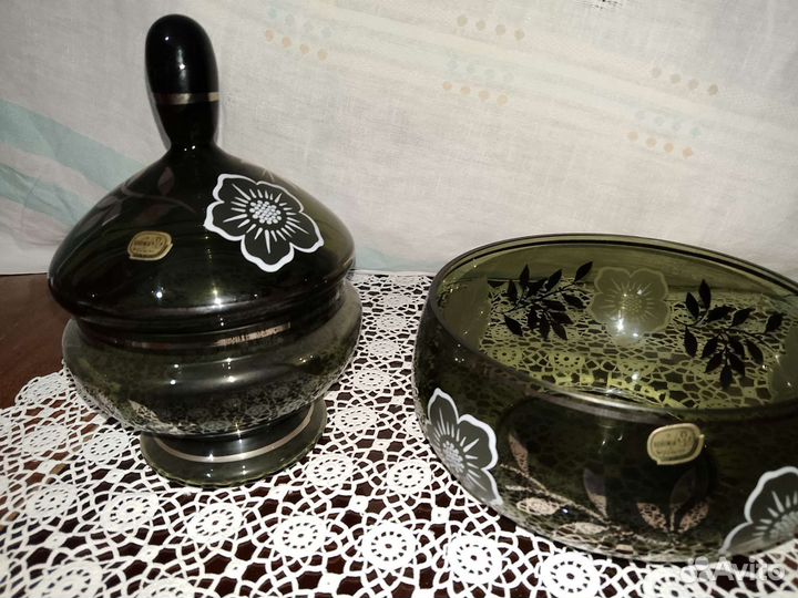 Богемия салатик и ваза для мороженого