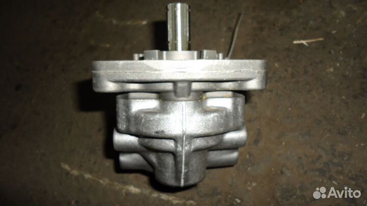 Насос нш-10М3 правый плоский