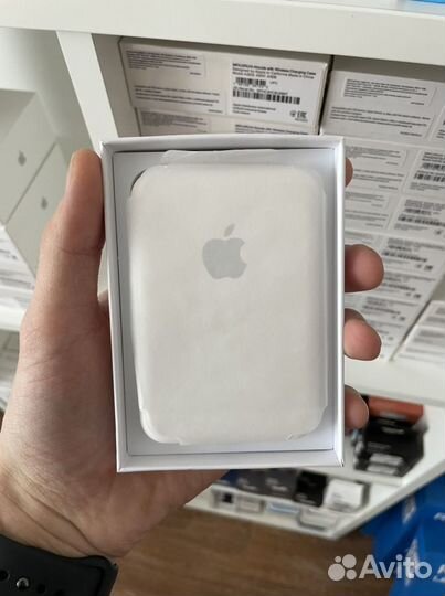 Внешний аккумулятор MagSafe Battery Pack