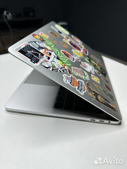 Apple MacBook PRO 13 2018 Touch Bar