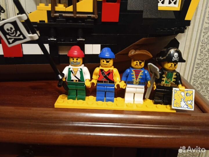 Lego Pirates корабль