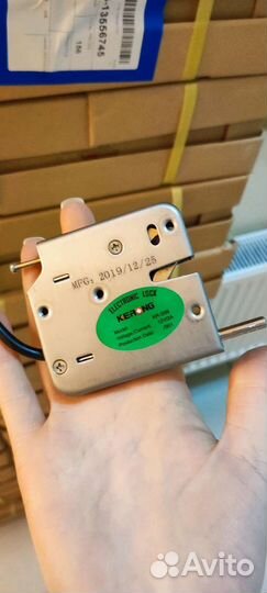 Электронные замки для постаматов