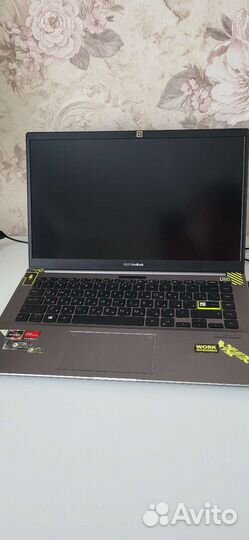 Asus Vivobook 14