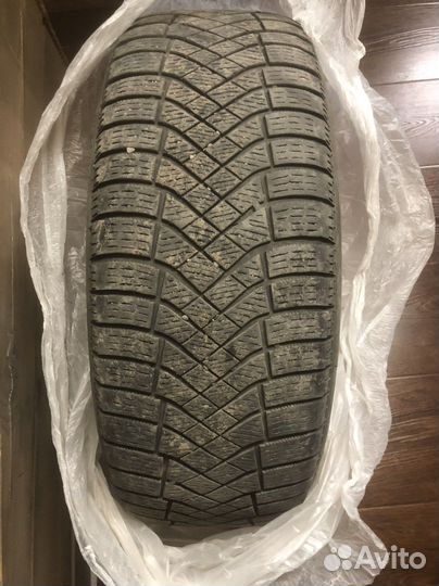 Pirelli P Zero II 215/60 R17