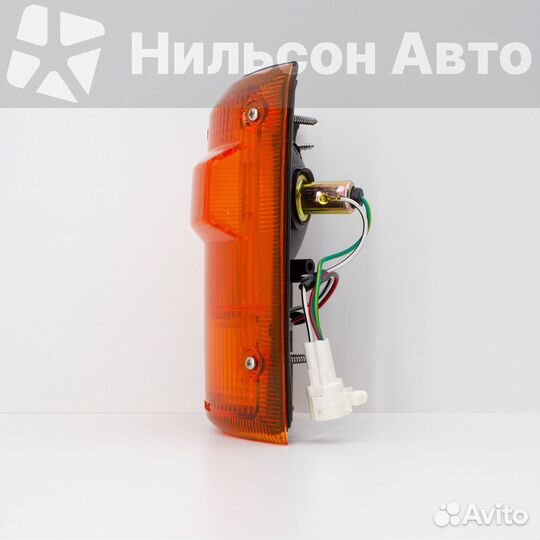 Габарит mazda titan 1989-1991 г желтый, левый, dep