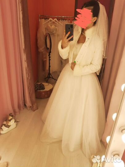 Свадебный комплект новый, смотрите описание