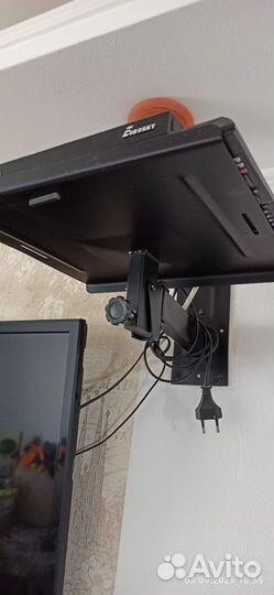 Кранштейн для телевизора