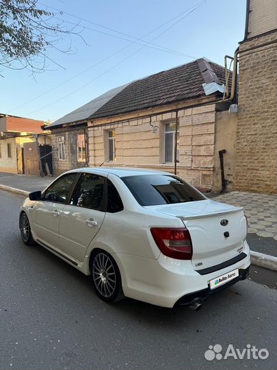 LADA Granta 1.6 МТ, 2014, 303 000 км