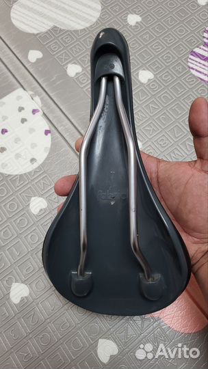 Седло для велосипеда Fabric Carbon
