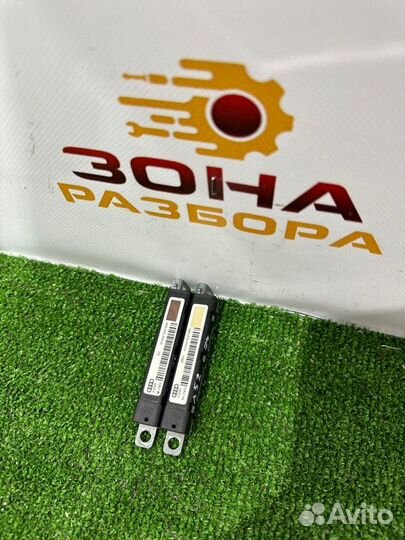 Усилитель антенны задний Audi A1 8X CAX 2011