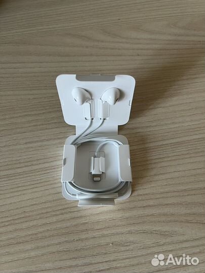 Наушники apple earpods lightning