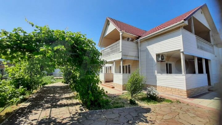 Дом 169,7 м² на участке 13 сот.