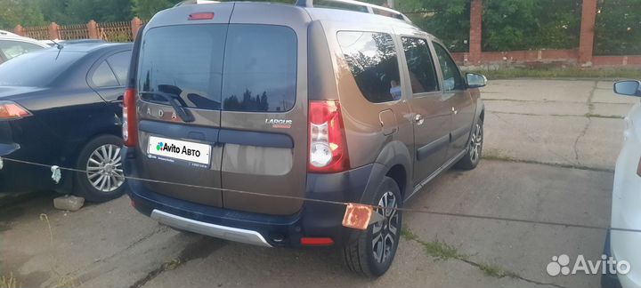 ВАЗ Largus Cross 1.6 МТ, 2021, 100 000 км