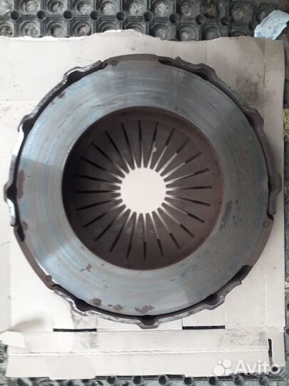 Мерседес варио Маховик,диск сцепления с корзиной