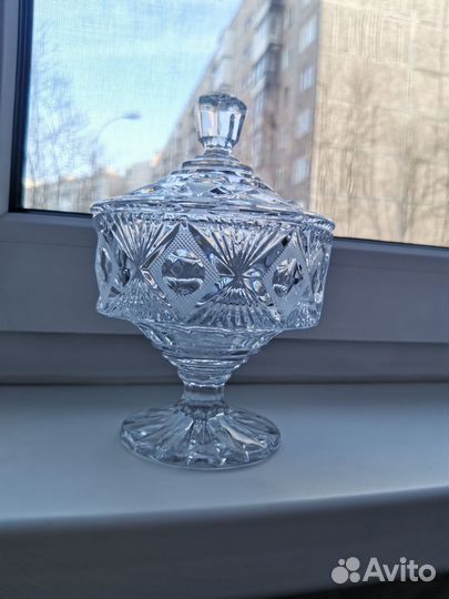 Хрустальная конфетница на ножке СССР