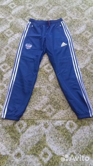 Спортивный костюм adidas