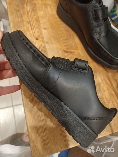 Мокасины, школьные туфли Clarks