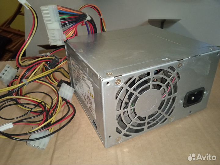 Блок питания Delta Electronics Model DPS-250AB-92A