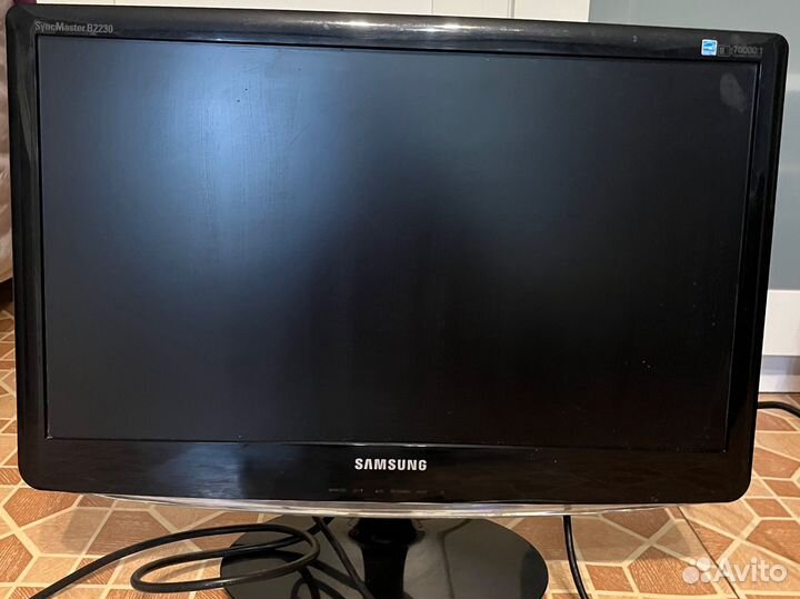 Монитор Samsung