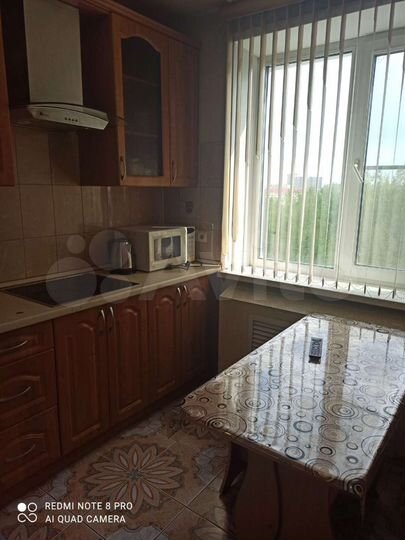 2-к. квартира, 52 м², 9/9 эт.