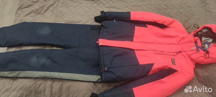 Горнолыжный костюм для девочки размер 42-44