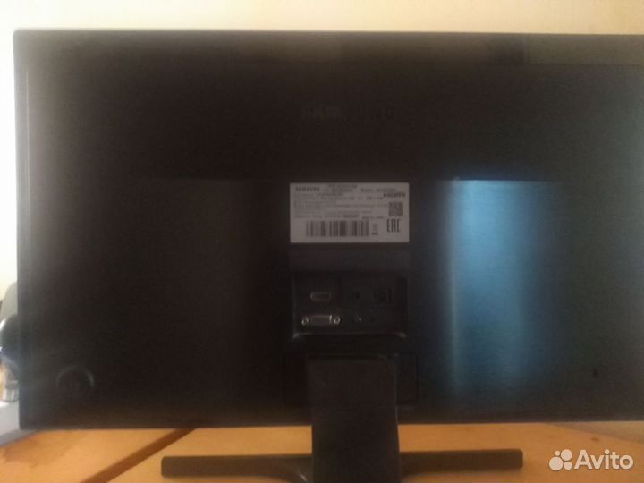 Продам Монитор Samsung S22E390H Б/У