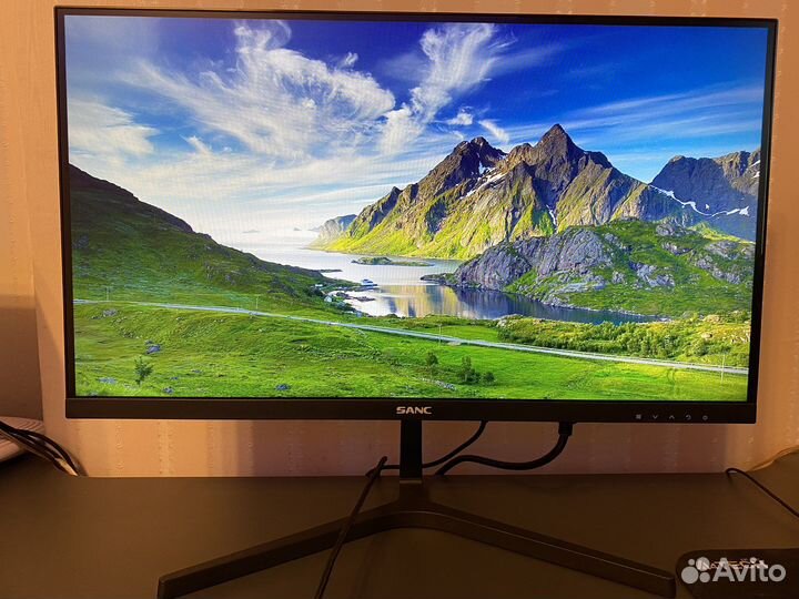 Монитор для компьютера игровой