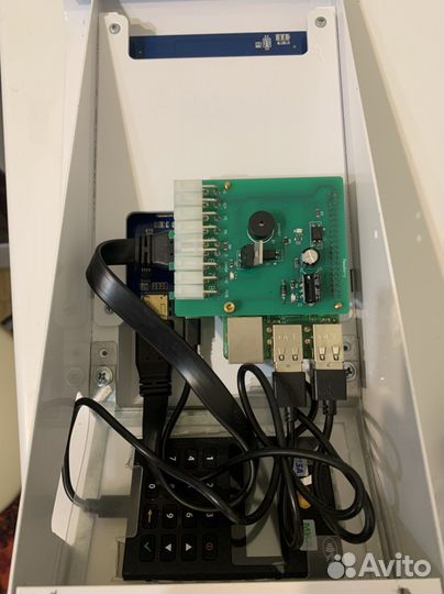 Терминал оплаты c дисплеем