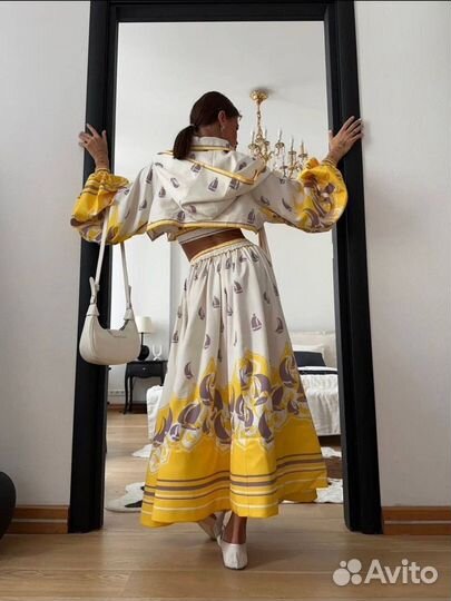 Прекрасный женский костюм Zimmerman 3 цвета