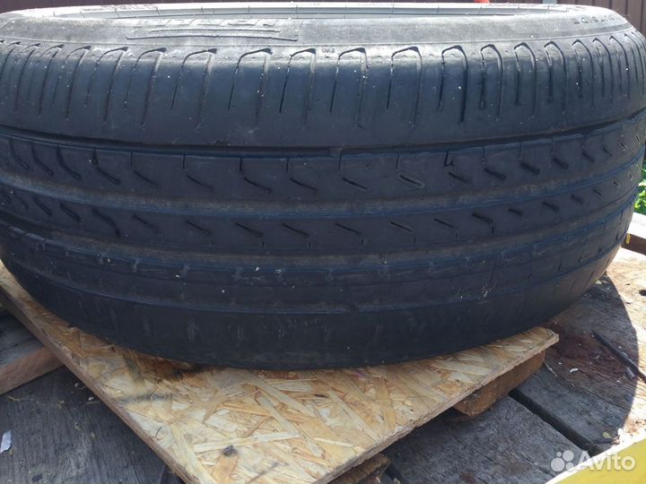 Pirelli Cinturato P7 225/50 R17 94