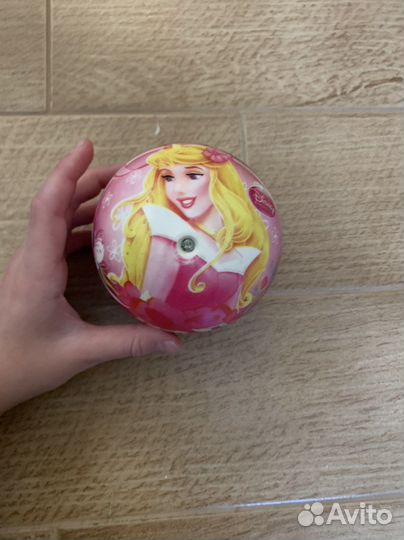 Мячик для девочки