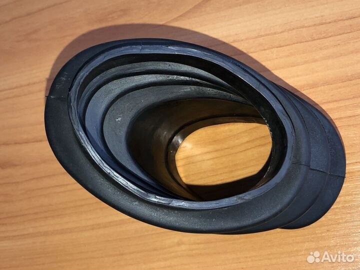 Патрубок воздушного фильтра Мерседес W115/123