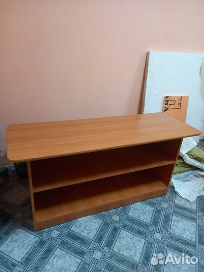 Офисная мебель стол