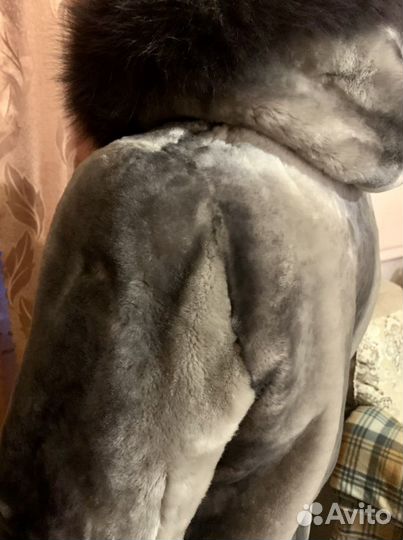 Шуба мутоновая с капюшоном