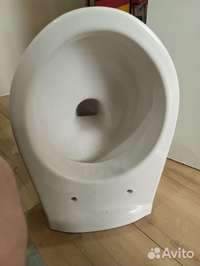 Подвесной унитаз для инсталляции Vitra