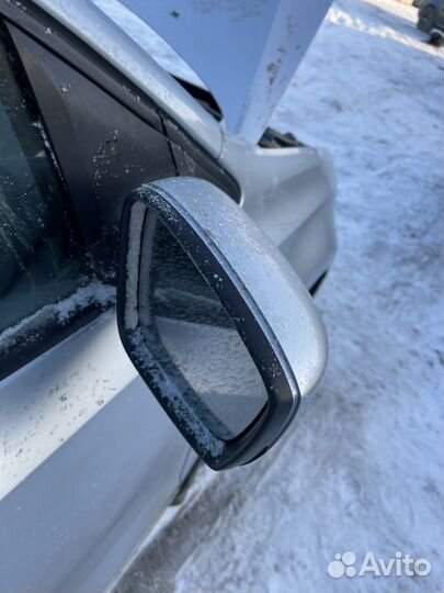 Боковые зеркала Volkswagen Polo 5