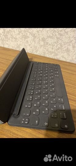 Клавиатура оригинальная для iPad