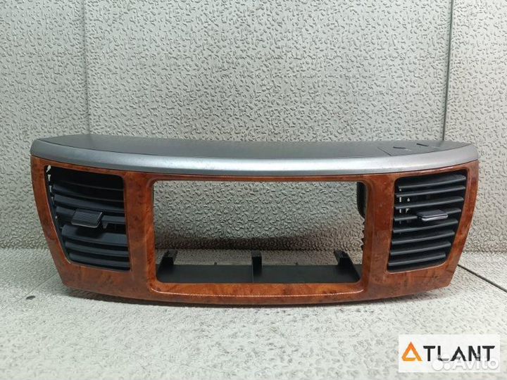 Консоль магнитофона toyota voxy