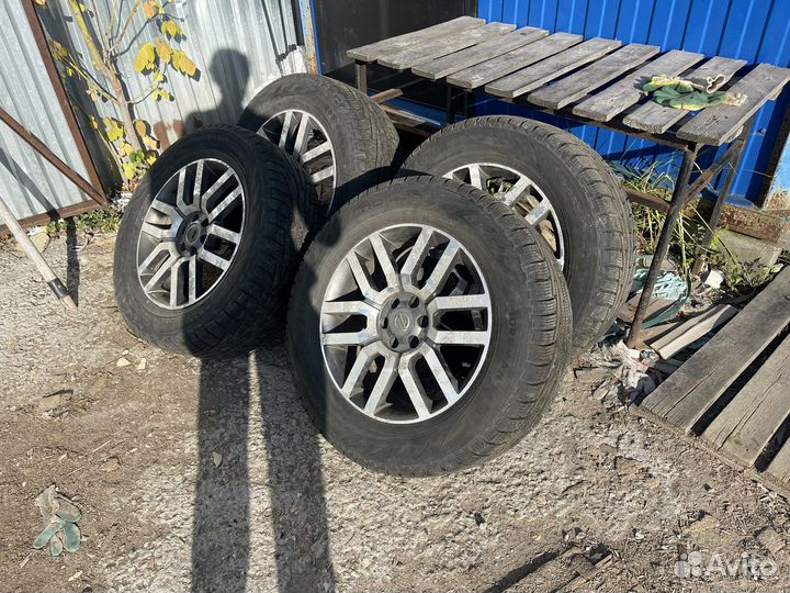 Колеса Nissan pathfinder R18, резина Nokian