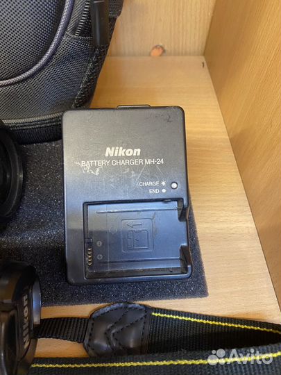 Зеркалка nikon D3100 полный комплект с гарантией