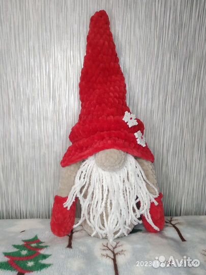 Интерьерные вязанные игрушки, игрушки-подушки