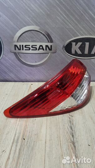 Фонарь задний Nissan almera G15 Лев