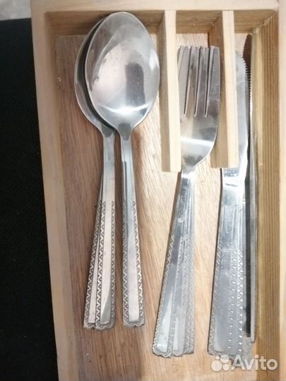 Столовые приборы