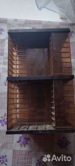 Подставка под аудио кассеты