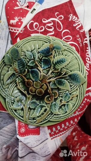 Декоративные настенные тарелки